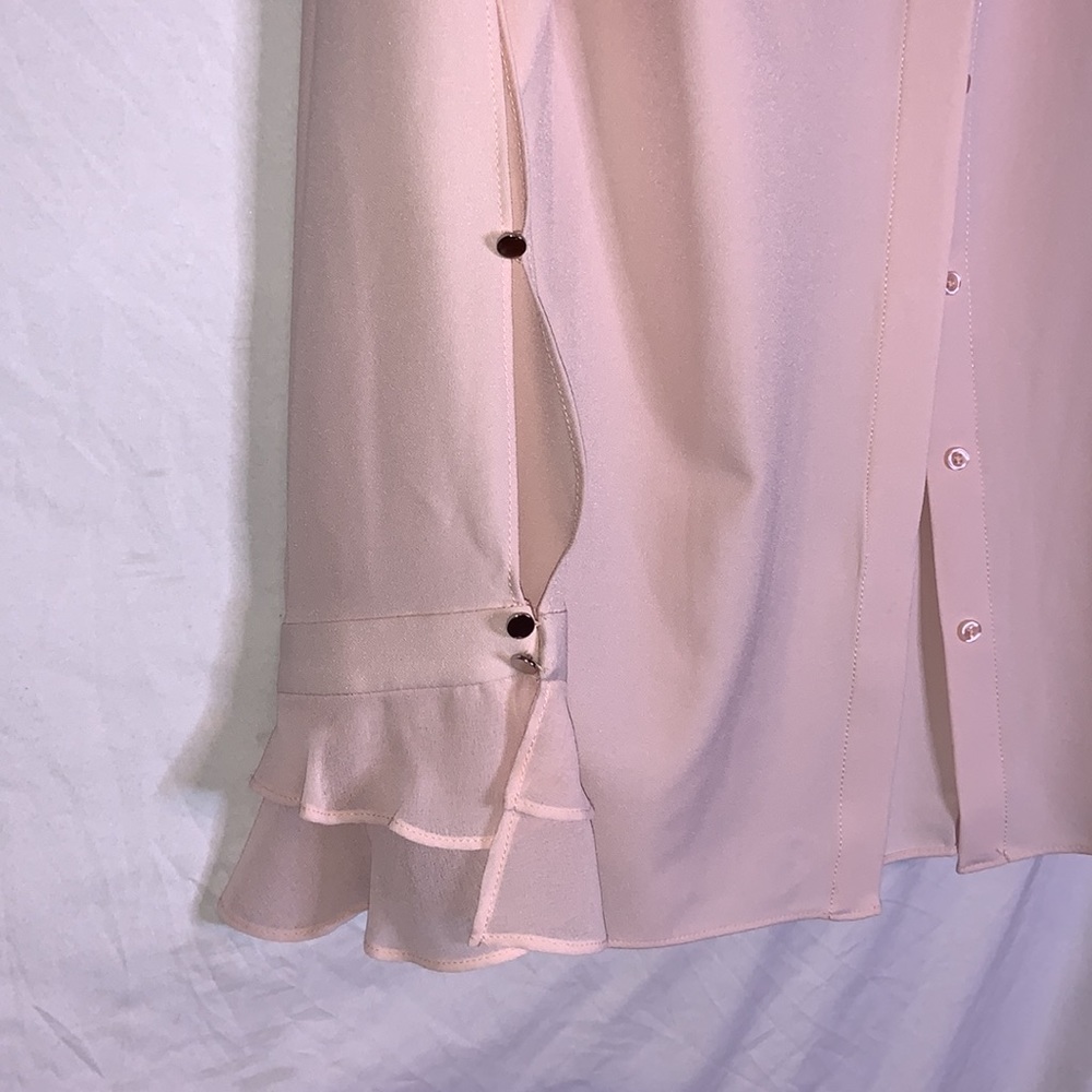 Tahari peach blouse, with buttons/open sleeves - Picture 2 of 4